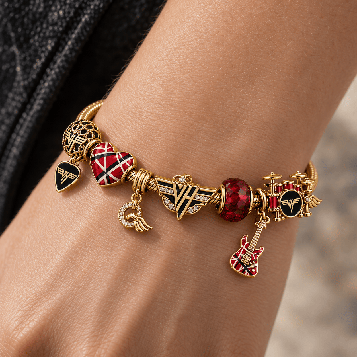 VHL Gold Charm Bracelet Set PTKL